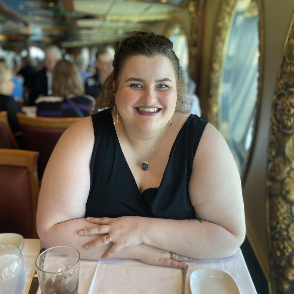 Meet your Posher, Jennifer